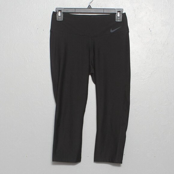 Nike Dri fit black cropped athletic leggings - Picture 1 of 9